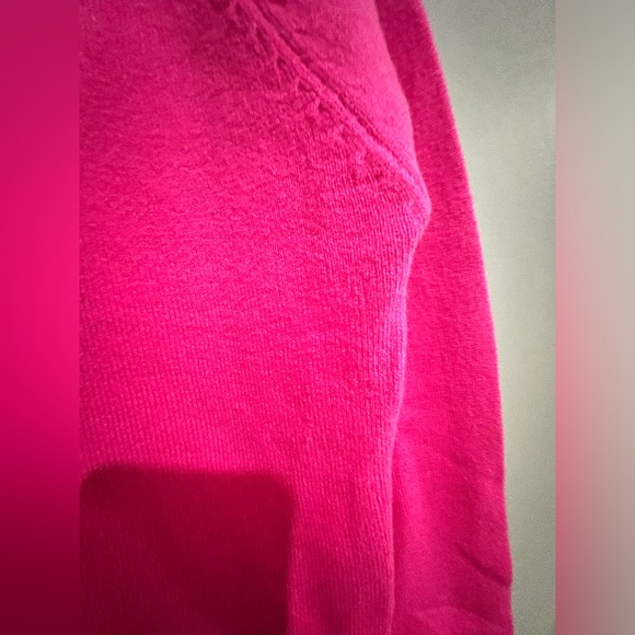 French Connection crewneck pullover sweater • electric pink • Size S - Picture 3 of 4